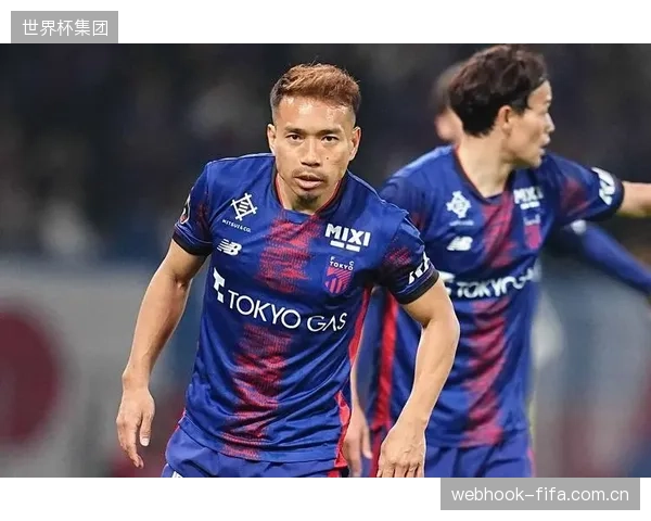 长友佑都的入选更多是为更衣室提供宝贵经验，其大赛调整能力对年轻球员至关重要。